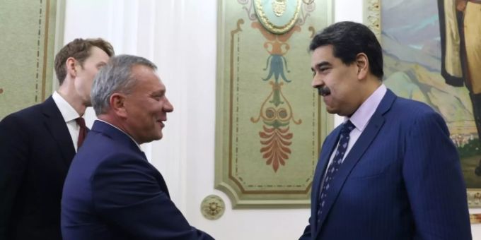 Caracas - Venezuela und Russland verlängern Kooperation im Militär- und Energiebereich