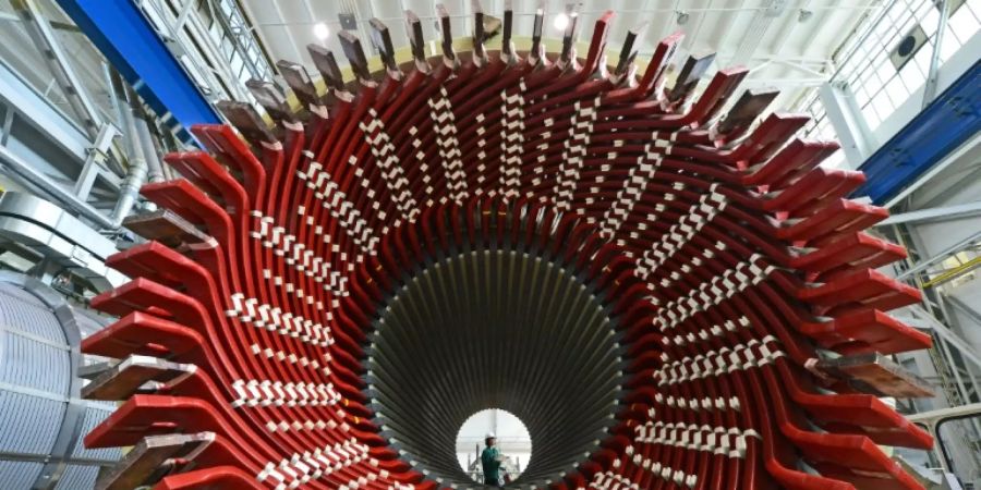 Arbeit im Siemens-Generatorenwerk