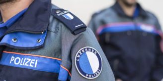 Reussbühl LU - Zwei Verletzte bei Unfall mit drei Fahrzeugen