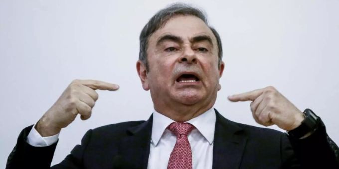 Ex-Renault-Chef Carlos Ghosn möchte den Automobilhersteller verklagen. Carlos Ghosn