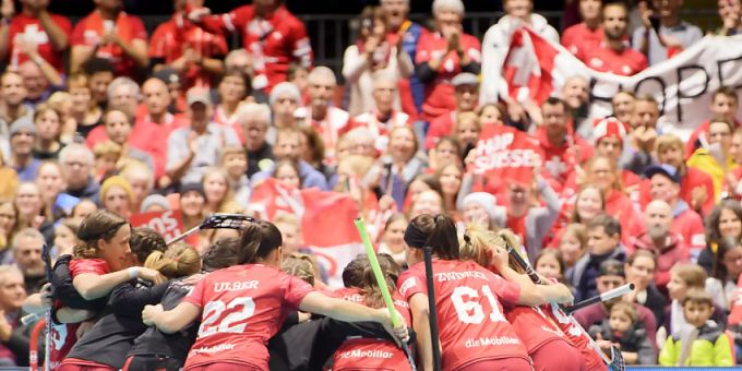 44'513 Fans - Zuschauerrekord bei Frauen-WM in Neuenburg