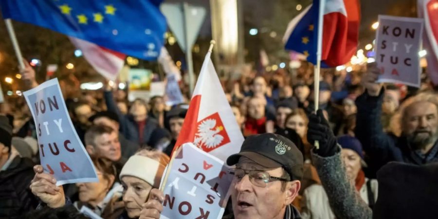 Protest in Polen gegen Gesetz zur Sanktionierung von Richtern