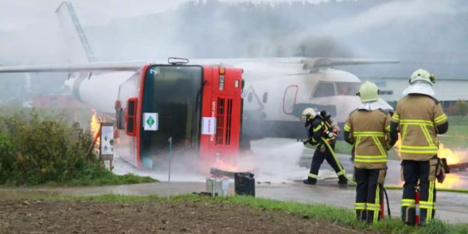 Blaulicht-Übung Flughafen Belp