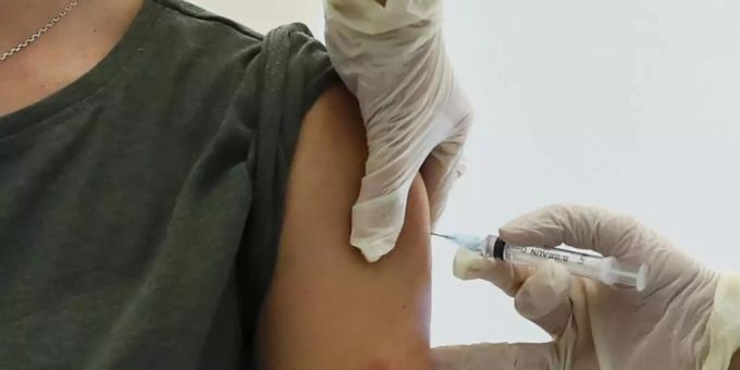 Moskau - Moskau beginnt mit grossangelegten Corona-Impfungen