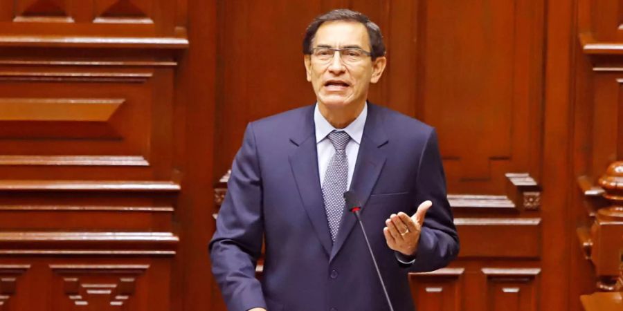 Das peruanische Parlament hat Staatspräsident Martin Vizcarra des Amtes enthoben. (Archivbild)