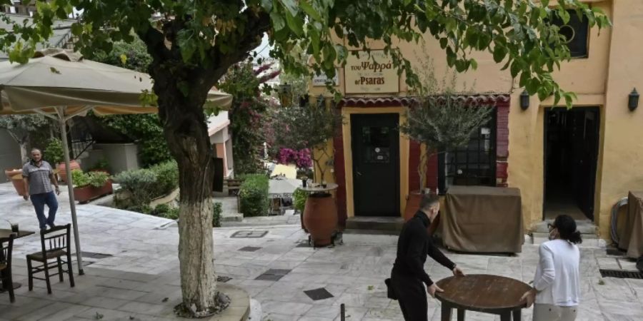 Leeres Restaurant in Athen
