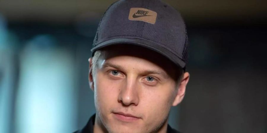 Steht vor einem Wechsel zu den Edmonton Oilers: Dominik Kahun. Foto: Monika Skolimowska/zb/dpa