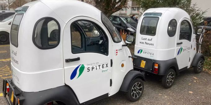 Die Spitex Uster testet zwei neue «Enuu»-Fahrzeuge.