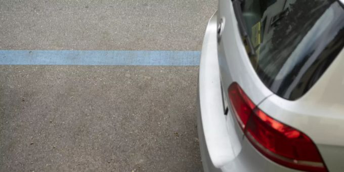 In Dietlikon wird eine Blaue Zone temporär aufgehoben. (Symbolbild) Dietlikon