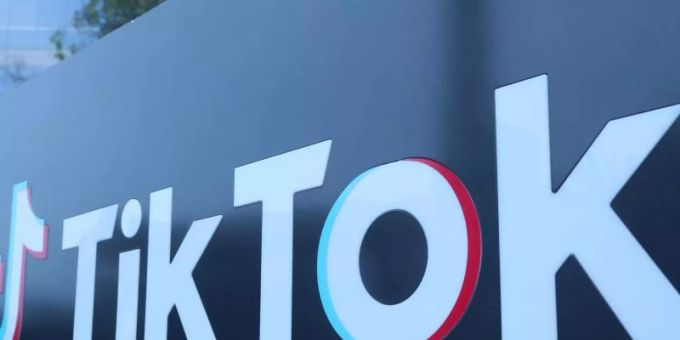 Das komplette Aus für die Video-App TikTok ist ausgesetzt. Foto: -/XinHua/dpa Das komplette Aus für die Video-App TikTok ist ausgesetzt. Foto: -/XinHua/dpa