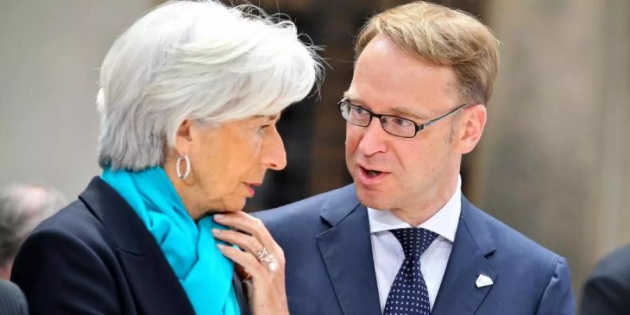 EZB-Präsidentin Christine Lagarde und Bundesbankpräsident Jens Weidmann während des G7-Finanzministertreffens im Residenzschloss in Dresden in 2015. Foto: Jan Woitas/dpa-Zentralbild/dpa