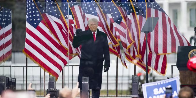 US-Präsident Donald Trump hält eine Rede vor seinen Anhängern in Washnigton. Donald Trump