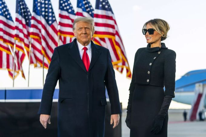 Donald Trump mit Ehefrau Melania an seinem letzten Tag als US-Präsident. Donald Trump