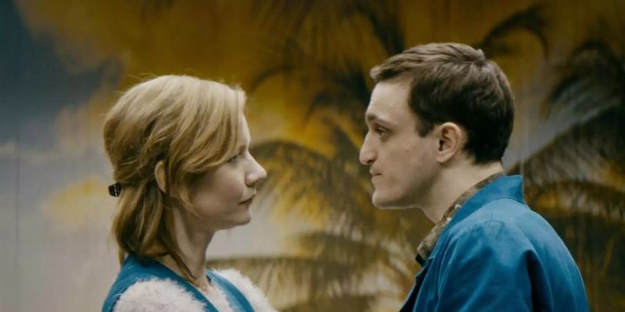 Sandra Hüller und Franz Rogowski in Thomas Stubers Film «In den Gängen». Foto: MDR/Sommerhaus Productions/dpa