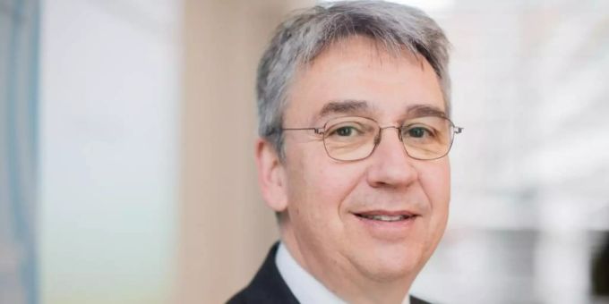 Bonn - Bundeskartellamt rechnet mit Welle von Firmenfusionen