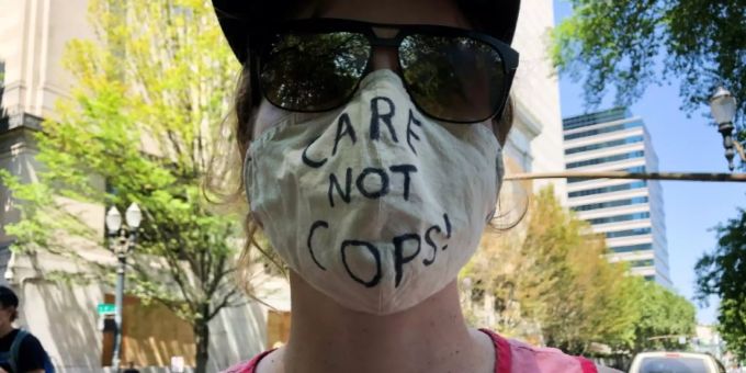 Demonstrantin in Portland, Oregon Demonstrantin in Portland, Oregon