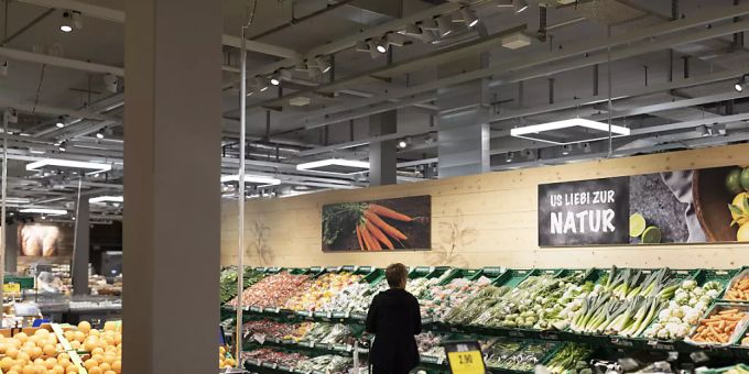 In Crissier VD - Teil des Daches in Einkaufszentrum eingestürzt