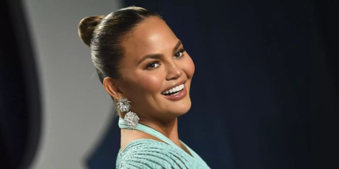 chrissy teigen schwanger