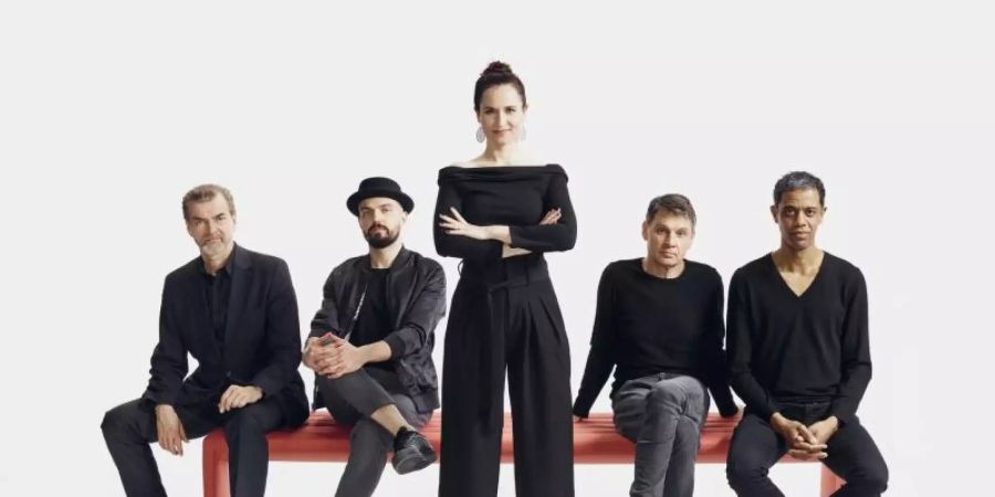 Stephanie «Phallée» Neigel jazzt mit vier Söhnen aus Mannheim. Foto: Claus Morgenstern/Söhne Mannheims/La.Mag/dpa