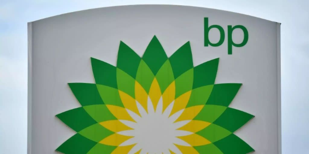 Ölkonzern bp macht 16 8 milliarden dollar verlust im zweiten quartal