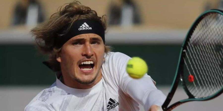 Muss in Köln vor leeren Rängen spielen: Alexander Zverev. Foto: Christophe Ena/AP/dpa