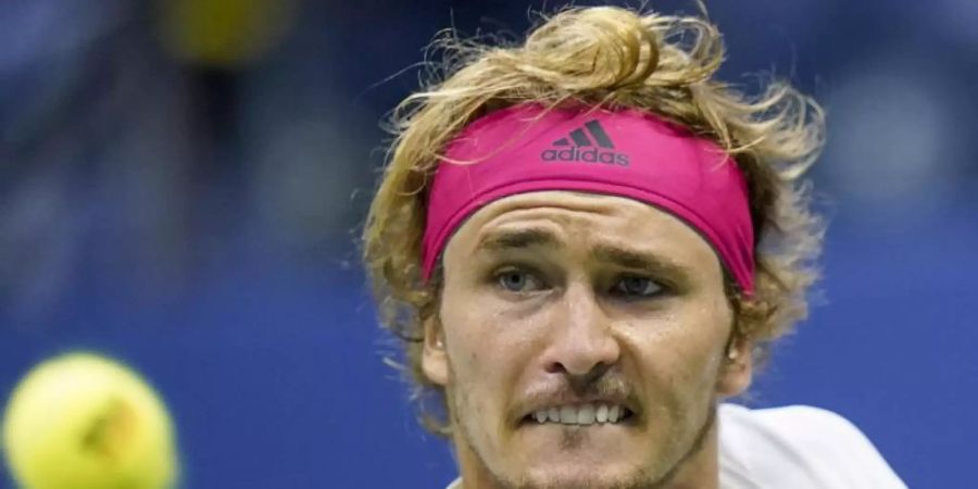 Führte im Finale der US Open nach zwei Sätzen 2:0 und hat dann doch noch verloren: Alexander Zverev. Foto: Frank Franklin II/AP/dpa