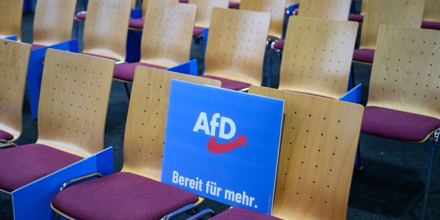 Die  Proteste eines Aktionsbündnisses zum AfD-Bundesparteitag in Riesa sind angelaufen. (Archivbild)