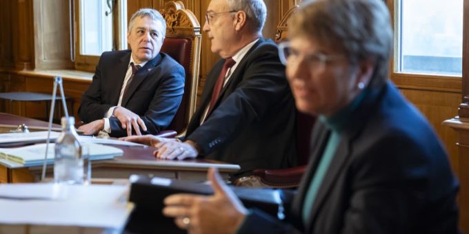 Die Arbeitsbelastung der Bundesräte ist hoch. Bundesrat