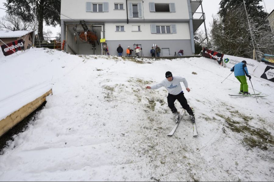 Die schwarze Piste sei anspruchsvoll, findet auch Künstlerin Anita Zimmermann.