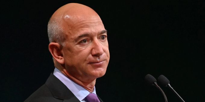 Amazon-Gründer Jeff Bezos gründete Blue Origin im Jahr 2000. Amazon-Gründer Jeff Bezos gründete Blue Origin im Jahr 2000.