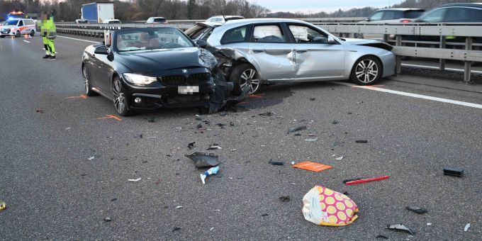 Auffahrkollision auf der A1 bei St. Gallen. Auffahrkollision auf A1.
