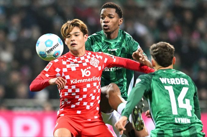 Mainz 05 muss sich Werder Bremen in der Bundesliga knapp geschlagen geben. Bundesliga Werder Bremen Mainz