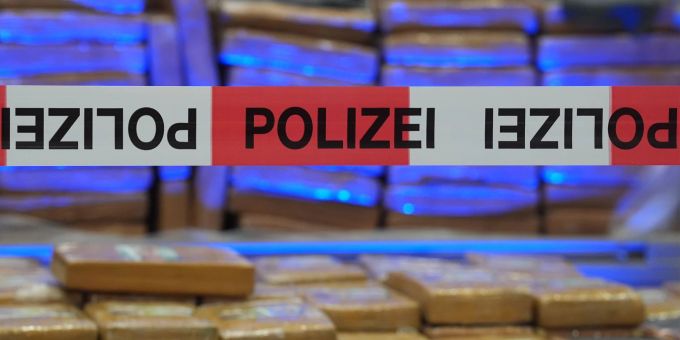 2,1 Tonnen wiegt die wohl grösste entdeckte Kokainmenge des Jahres 2024. 2,1 Tonnen wiegt die wohl grösste entdeckte Kokainmenge des Jahres 2024.