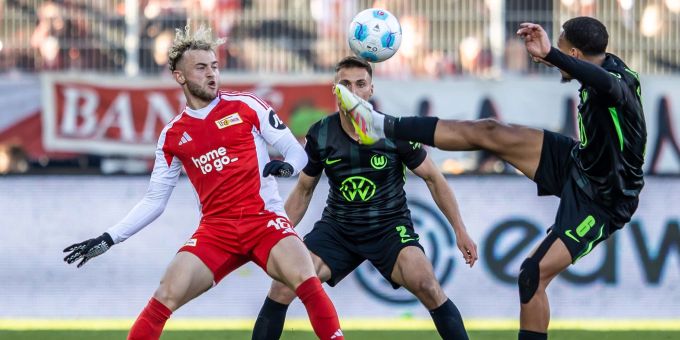 Union Berlin schlägt den VfL Wolfsburg in der Bundesliga. Bundesliga Union Berlin Wolfsburg