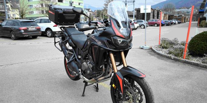 Ebnat-Kappel SG: Selbstunfall mit Motorrad. Ebnat-Kappel SG