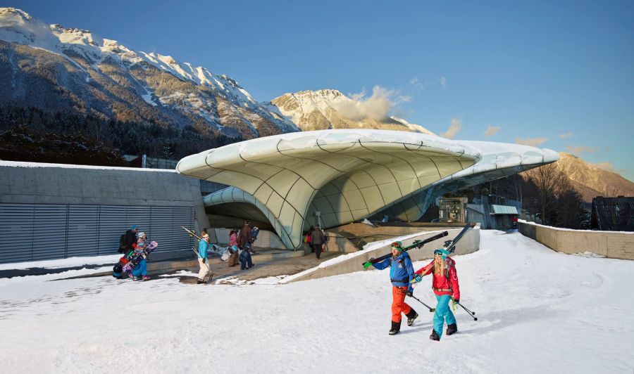 Schnee Nordkettenbahn Station Hungerburg