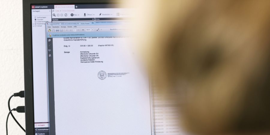 Das Personal des Kantons Zug erhält die Teuerung ausgeglichen. (Archivaufnahme)