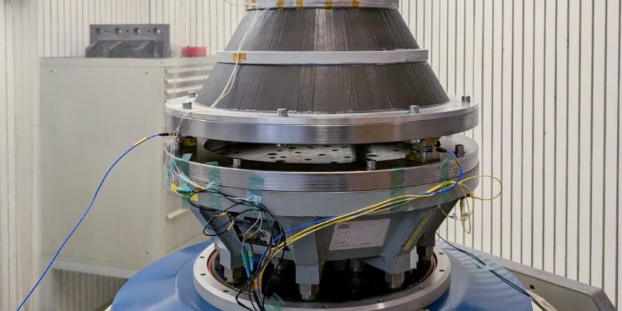 Dieser Prototyp kann Satelliten beim Raketenstart vor starken Erschütterungen schützen.