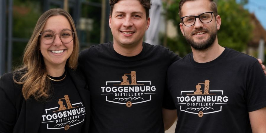 Toggenburg Distillery bringt den Community-Likör Elly an die OLMA