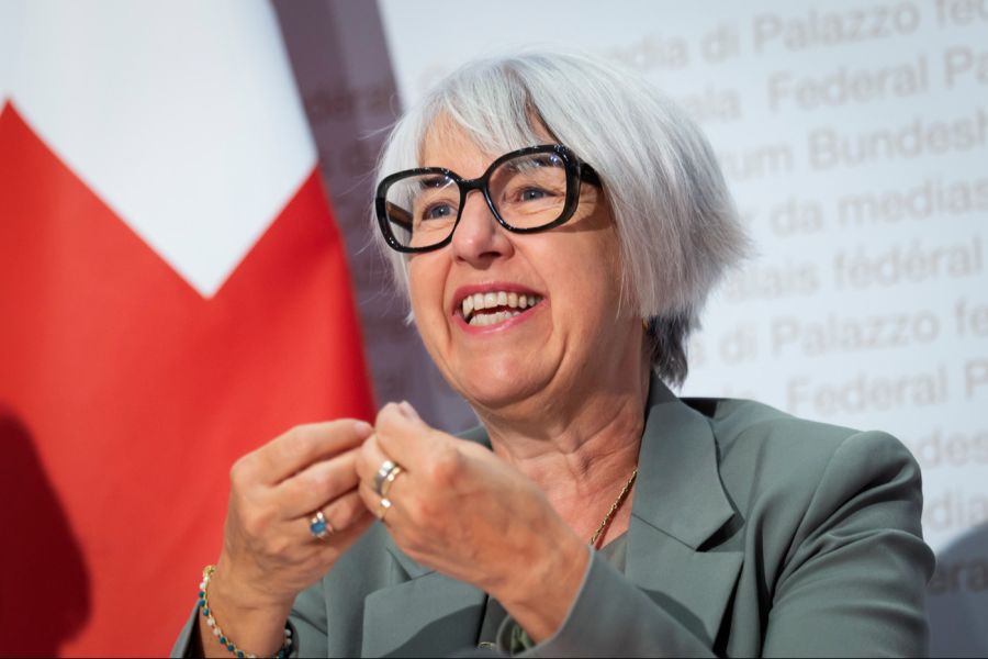 Elisabeth Baume-Schneider (SP) ist 2023 Bundesrätin. Im Bild: Baume-Schneider spricht während einer Medienkonferenz am 5. Oktober 2026 in Bern.