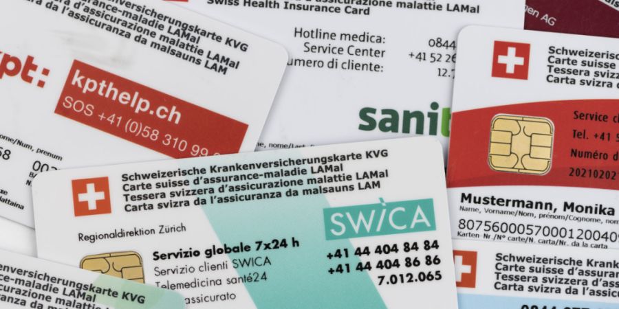 Die Prämien für die Krankenkassen belasten viele Haushaltsbudgets stark. (Symbolbild)