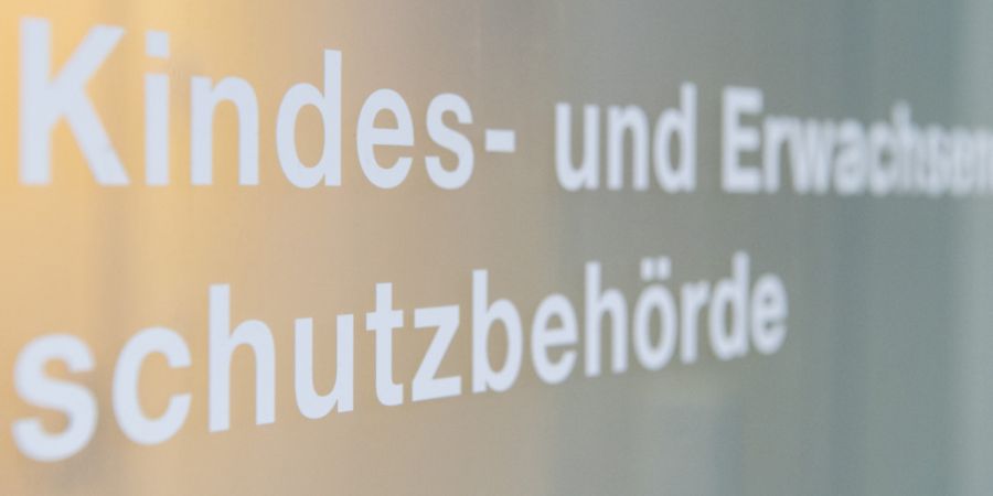 Die Kesb der Stadt Zürich ordnete 2025 bei vielen älteren Erwachsenen Massnahmen an. 50 Prozent der Betroffenen waren über 65 Jahre alt. (Symbolbild)