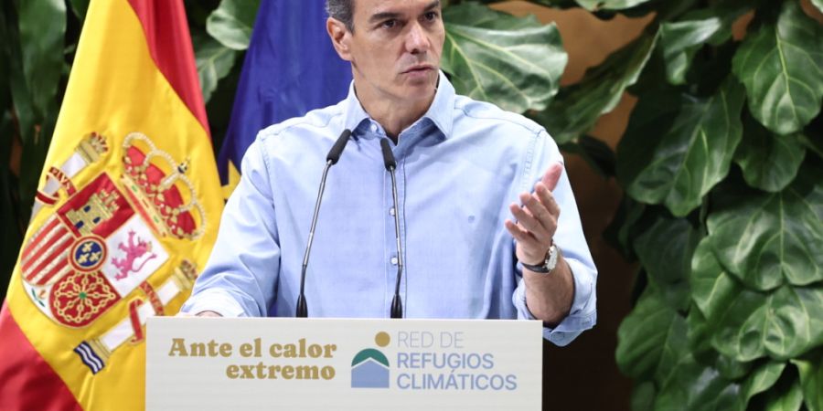 Pedro Sánchez, spanischer Ministerpräsident, hält eine Rede während der Abschlusszeremonie zur Gründung des «Climate Refuge Network» im Ministerium für ökologischen Wandel und de...