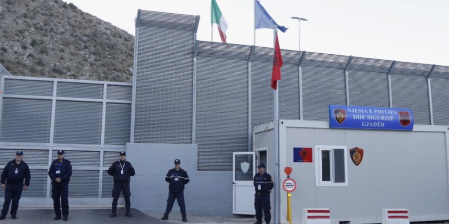 Auch die Schweiz soll mitmachen: Aus der EU abgewiesene Asylbewerber sollen in Rückführungsentren ausserhalb Europas gebracht werden. (Im Bild: von Italien geführtes Rückführungsze...