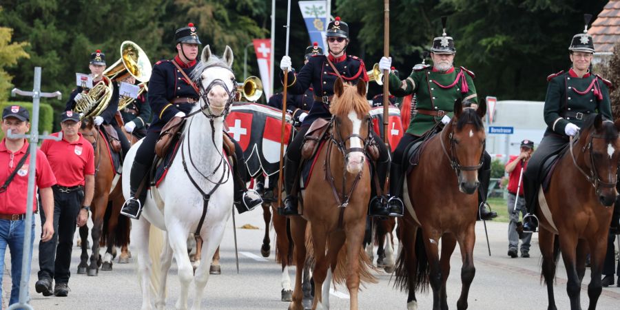 Impressionen vom Festumzug der Gemeinde Gunzgen.