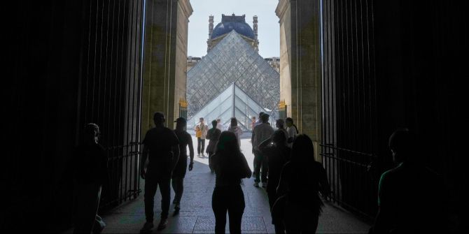 louvre