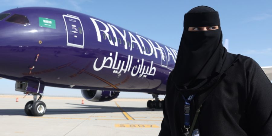 Eine Maschine der neuen Gesellschaft Riyadh Air an der Dubai Airshow 2023. (Archivbild)