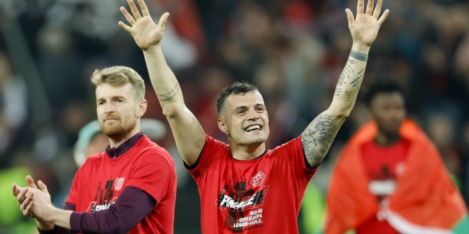 Granit Xhaka könnte mit Bayer Leverkusen das kleine Triple gewinnen. Granit Xhaka