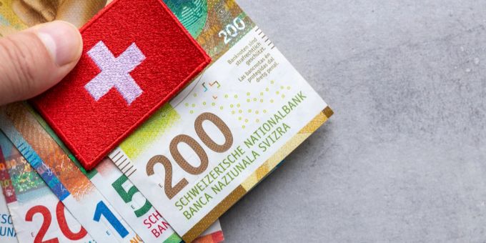 Die Wertfreigrenze für Einkäufe aus dem Ausland soll halbiert werden.