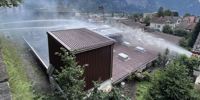 Die Schreinerei wurde durch den Brand stark beschädigt. Schreinerei